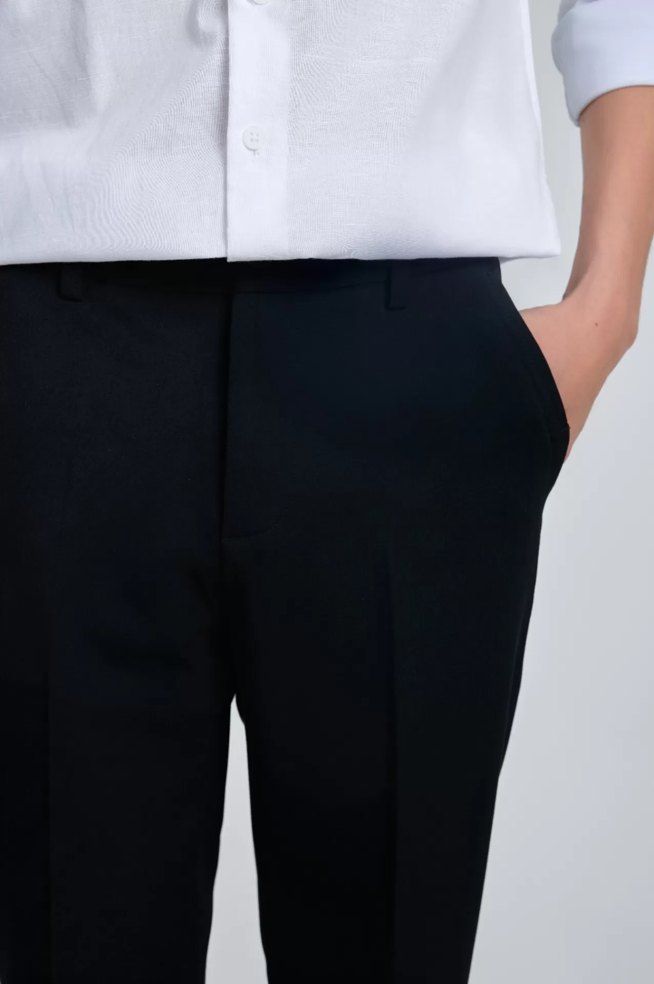 Quần Âu Slim Polyester 7076